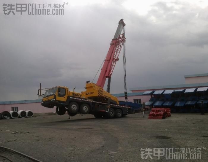 汽車起重機事故